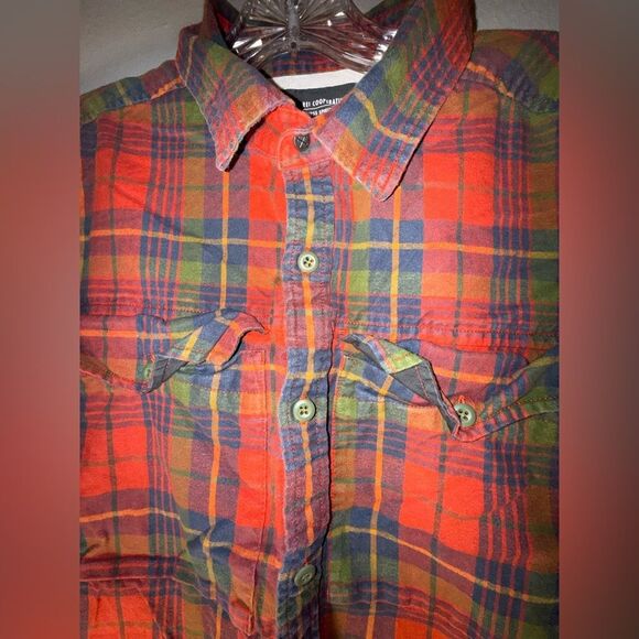 REI Cooperative Red/Orange and Green Plaid Casual Button Down Long Sleeve Shirt - Picture 4 of 9